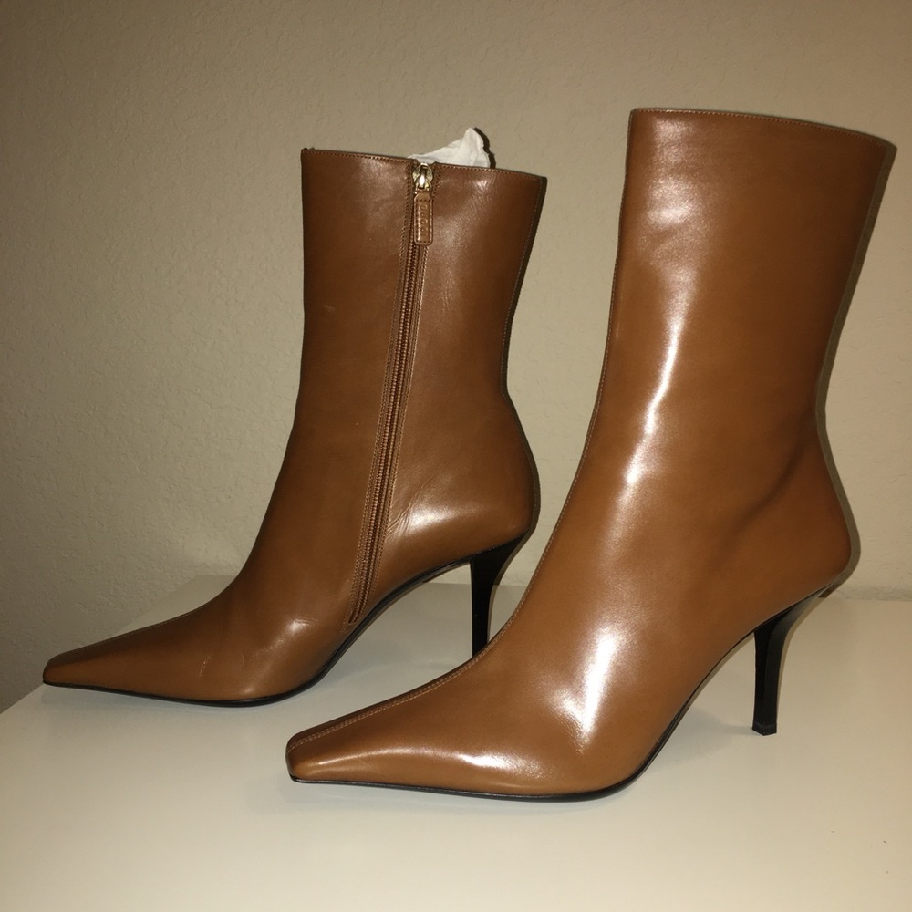 Gucci mid calf boots